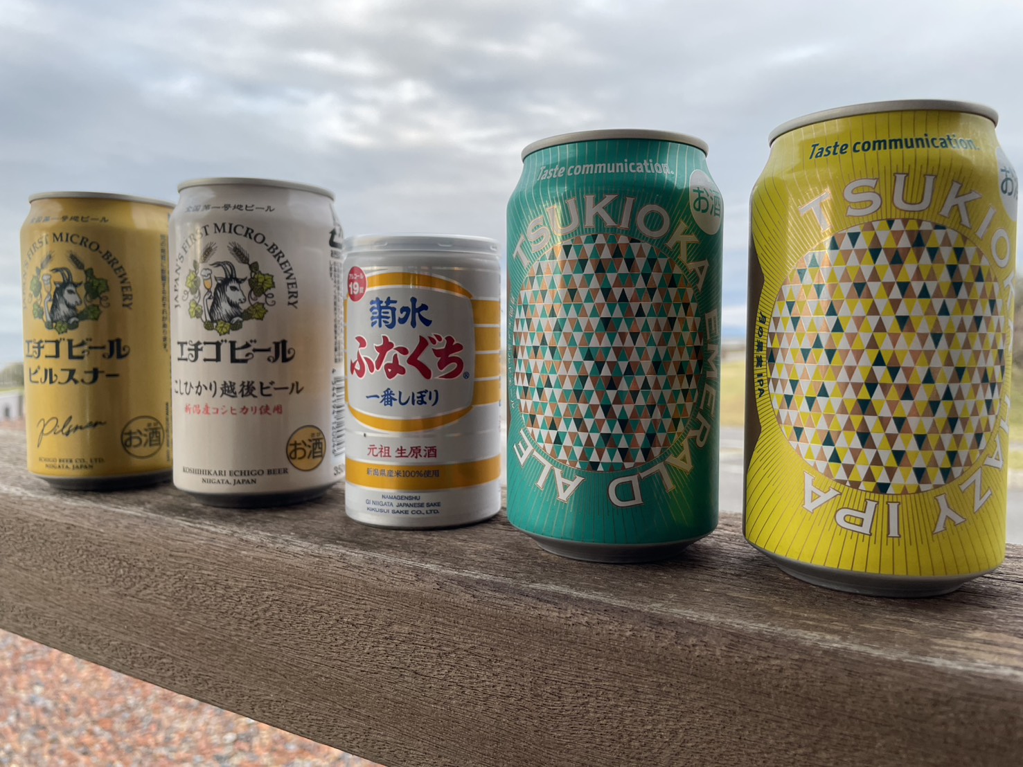 ＼キャンプ場でお酒はじめました！／